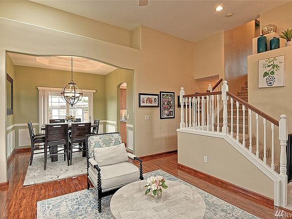 5th image of 6417 82nd St NE