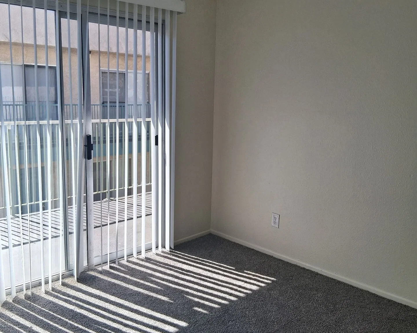 2 bed, $2,375 — Photo 4