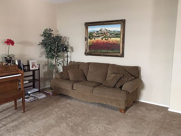 3rd image of 44568 W Canyon Creek Dr