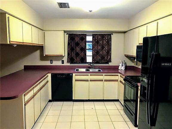 4th image of 4006 Braesgate Ln