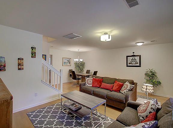 5th image of 7911 Shadow Oak Dr
