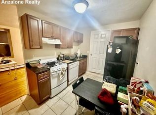 8 Fleet St #9, Boston, MA 02113