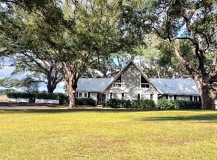 25134 Punkin Center Rd, Howey In The Hills, FL 34737