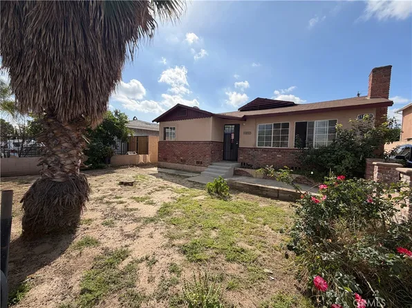 1242 D St, Corona, CA 92882