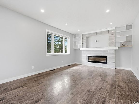5th image of 1601 Lacon STREET