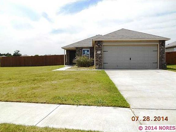 2nd image of 7406 S Fir Pl
