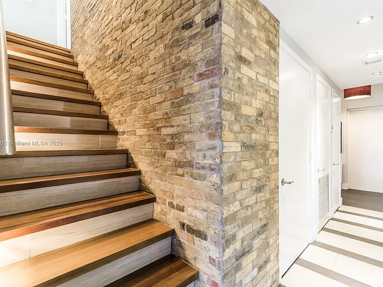 6000 Collins Ave #310 — Photo 13