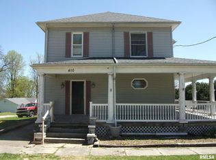410 S Corey St, Griggsville, IL 62340