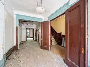 233 W 113th St, New York, NY 10026