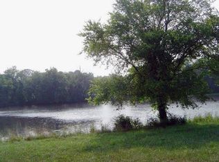 1047 Byerley Bend Rd, Mascot, TN 37806