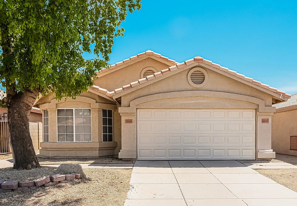 2625 S 156th Ave