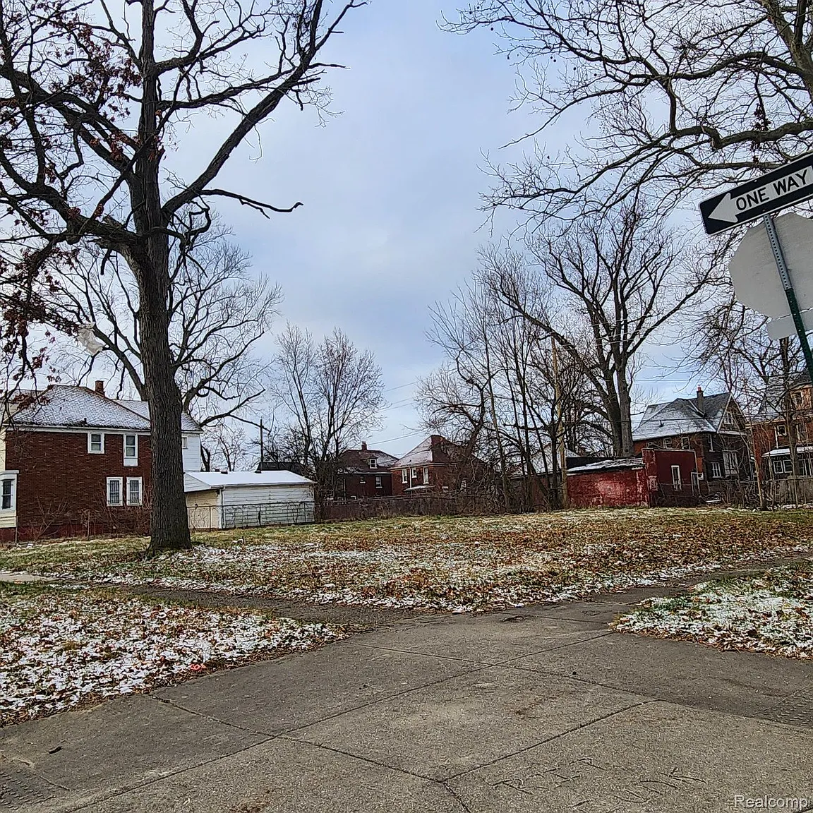 3065 Sheridan St photo 1