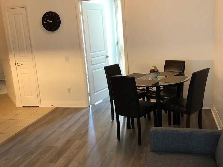 1121 Bay St #701 — Photo 9