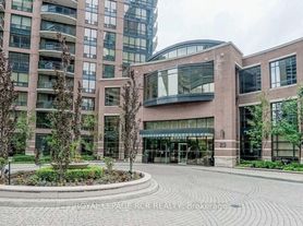 33 Sheppard Ave E