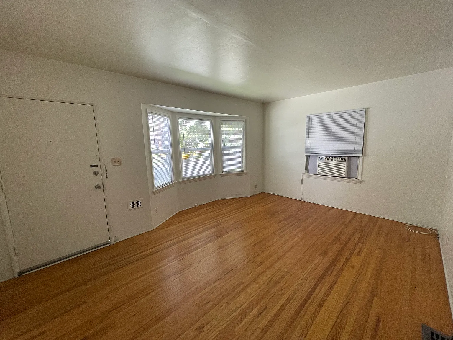 1 bed, 625 sqft, $2,195 — Photo 3