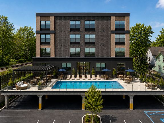 4th image of 371 Cortlandt St #322