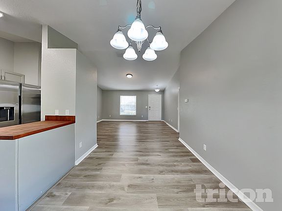 5th image of 291 Lake Eloise Pointe Blvd