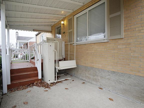 3rd image of 7283 Jethve Ln