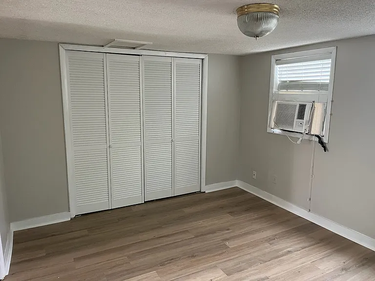 3814A Barlow Dr — Photo 11