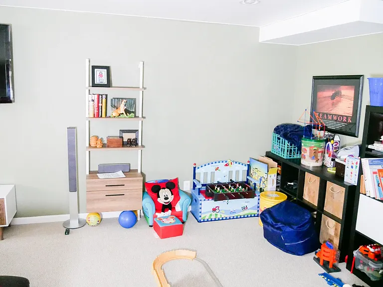 2081 Dailey Ln — Photo 19