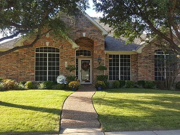 2nd image of 1502 Briar Meadow Dr