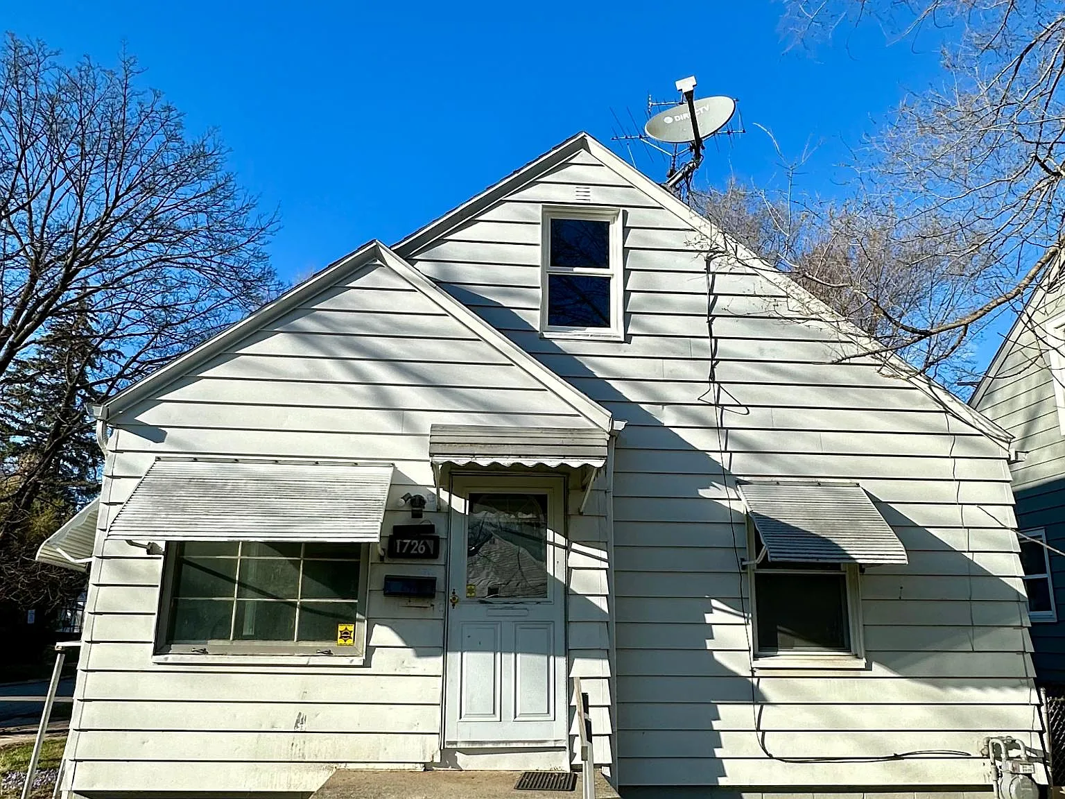 1726 Roosevelt Cir — Photo 3
