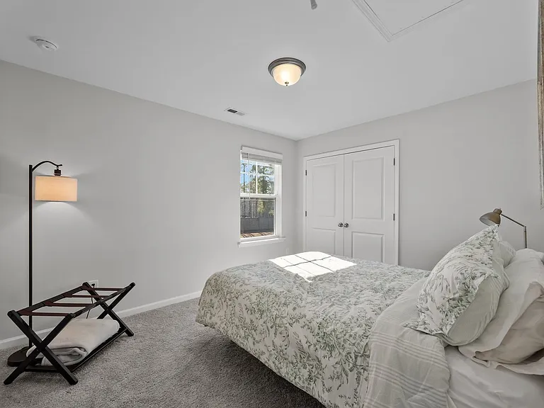 101 Permeta Dr — Photo 26