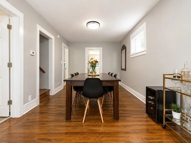 433 Atwood St — Photo 2