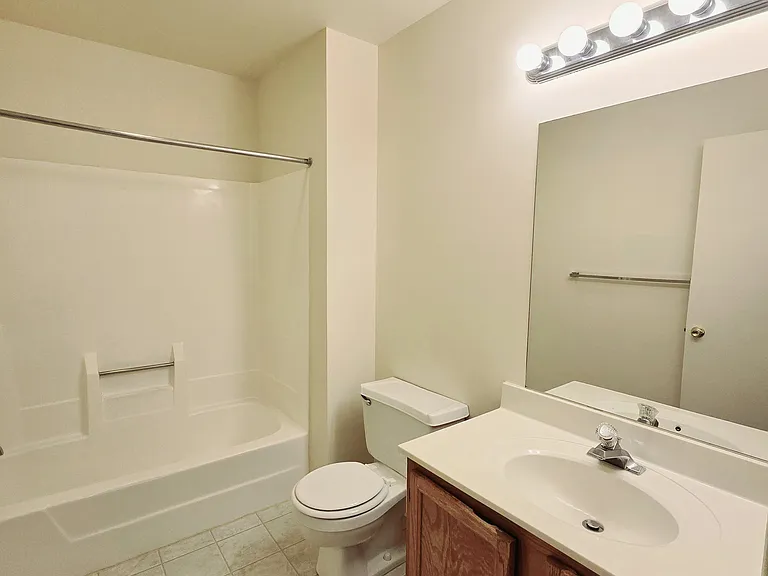 2 Bedroom 2nd Floor Bathroom