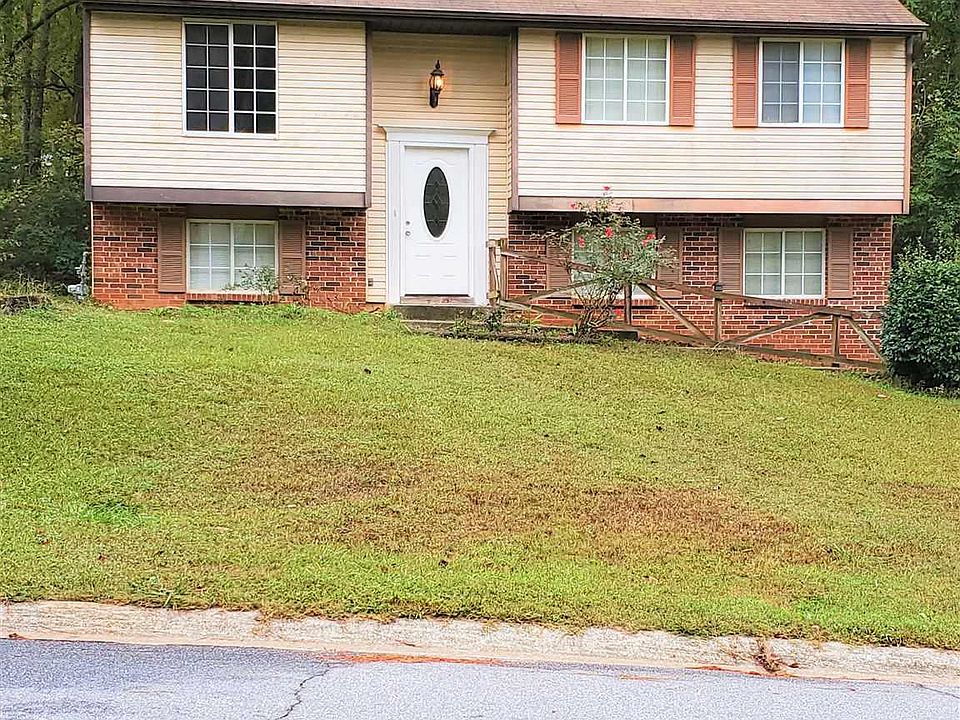 1st image of 911 Traymore Dr