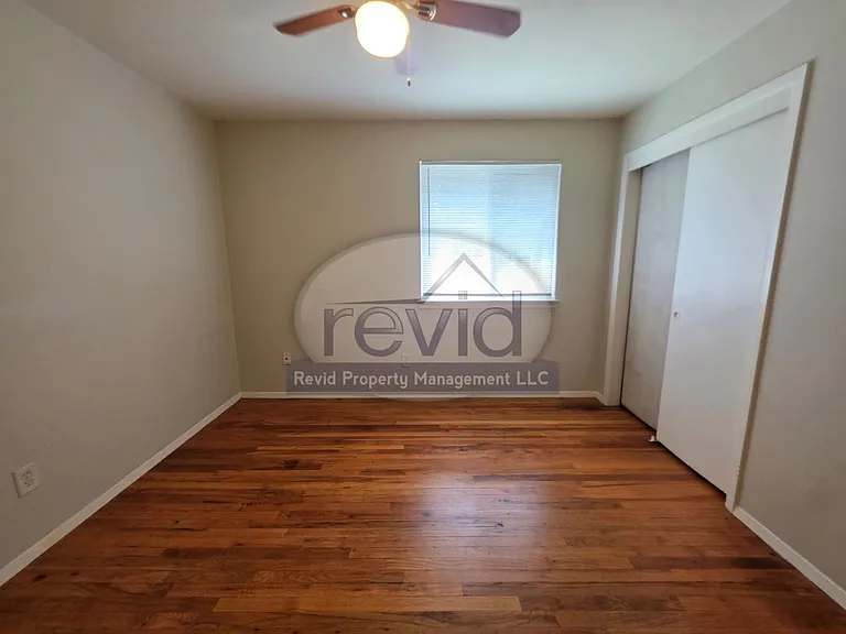 1280 Harbert Ave. — Photo 29