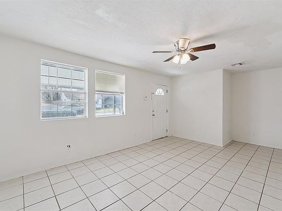 4th image of 3513 SW 39th St