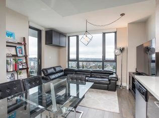258 6th St #1404, New Westminster, BC