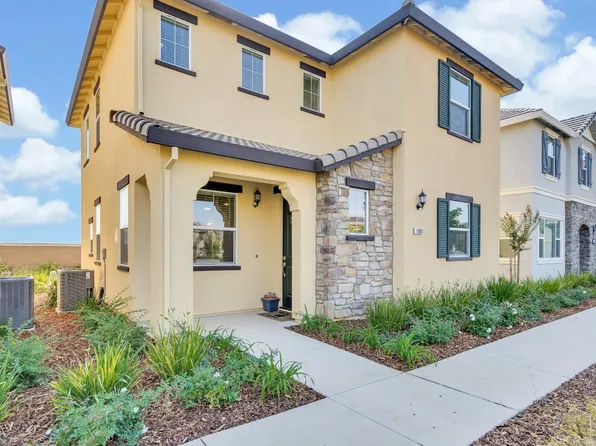 10883 Portico Cir, Rancho Cordova, CA 95670