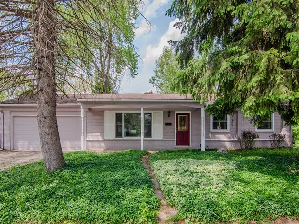 2053 Yorktown Dr, Ann Arbor, MI 48105