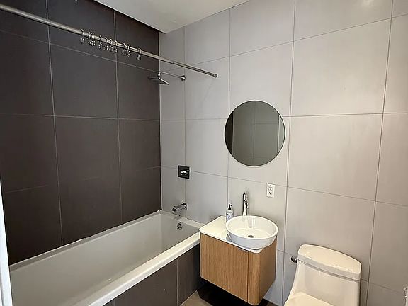 2nd image of 227 Grand St APT 2D