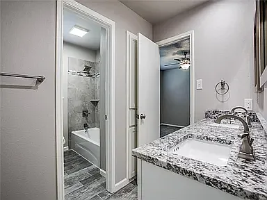 6919 Echo Bluff Dr — Photo 13