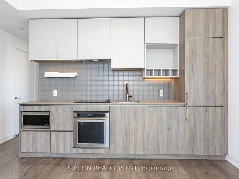 950 Portage Pkwy #5712 — Photo 4