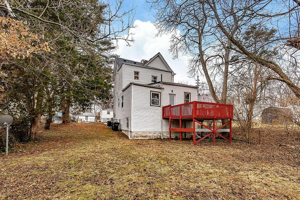 Building Photo - 5410 Tanner Ave