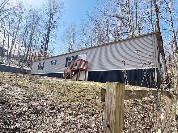 2nd image of 137 Forest Hill Dr