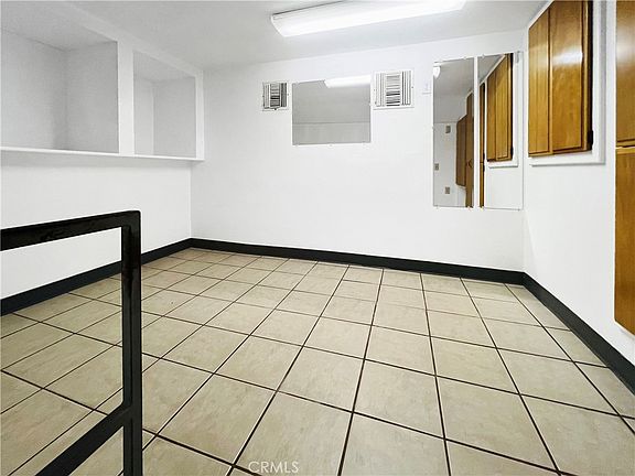 5th image of 3420 Templeton Rd #2