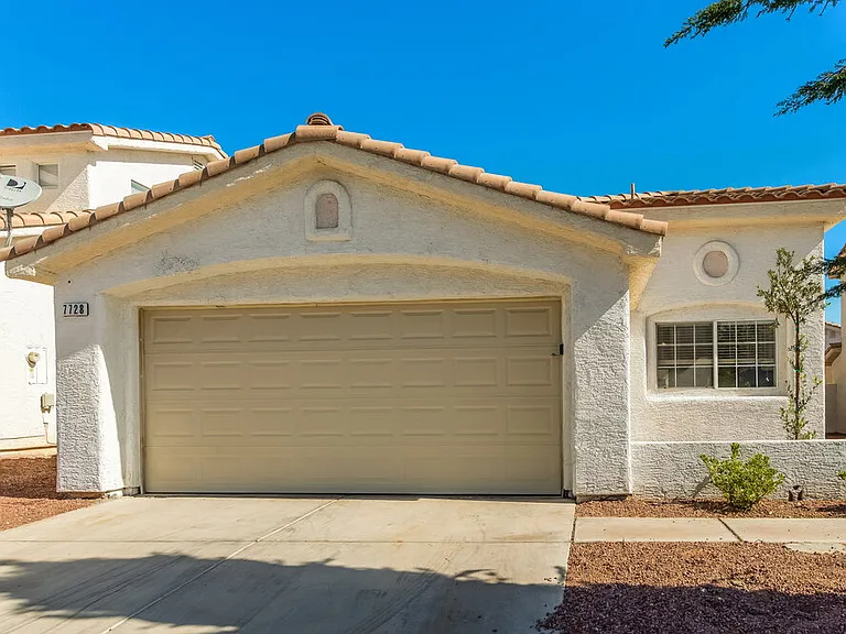 7728 Donald Nelson Ave — Photo 1