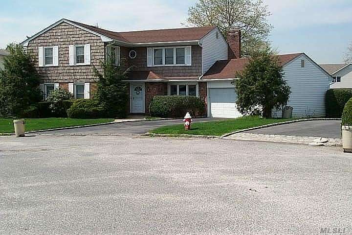 1st image of 16 Conway Ct APT 2