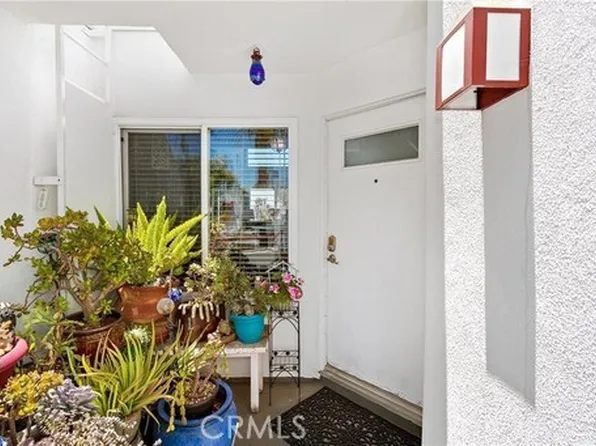 27677 Aquamarine, Mission Viejo, CA 92691