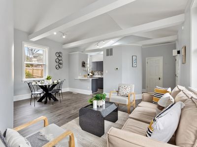 1303 W 13th St APT 4, Wilmington, DE, 19806