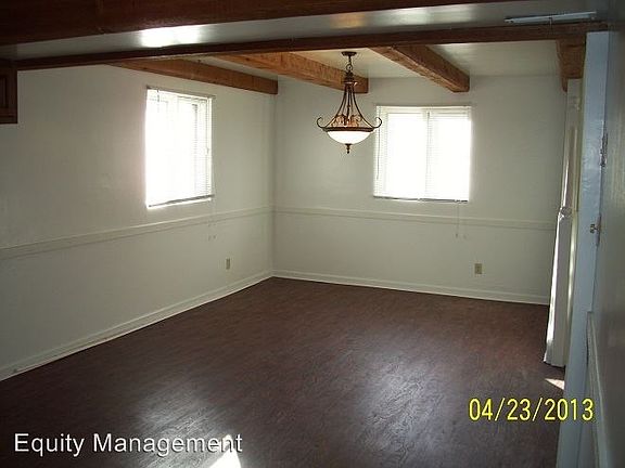 3rd image of 838 Nancy Ave