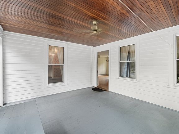 2nd image of 254 Route 20