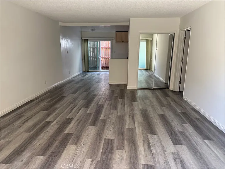 224 Lomita St — Photo 9