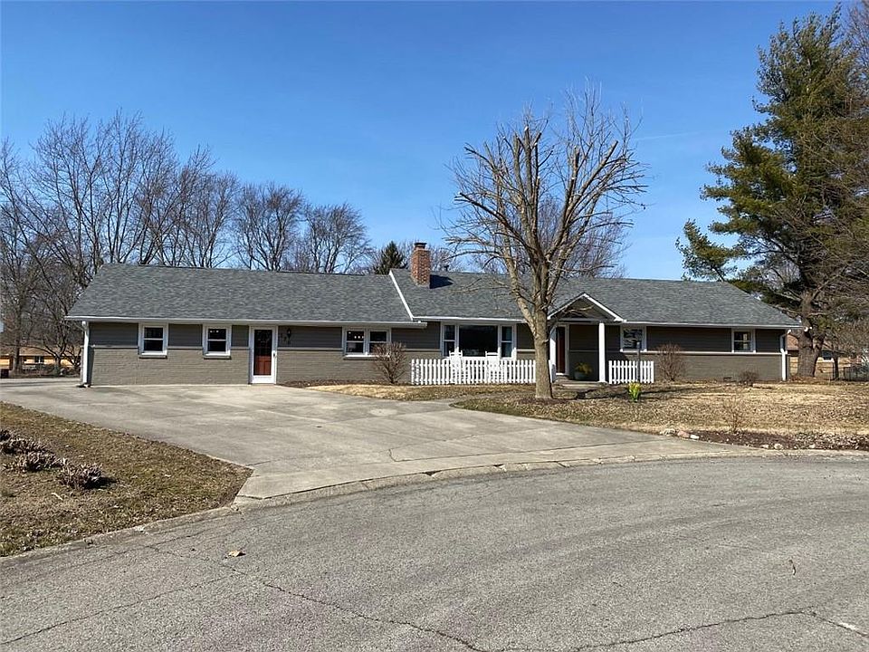 1st image of 370 E Olivia Ct