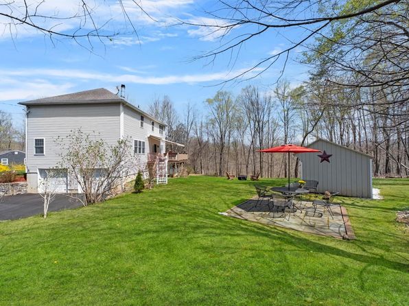 462 Cornwall Hill Road, Patterson, NY 12563